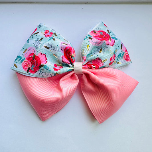 Large Bow: Pink Floral Boutique Bow