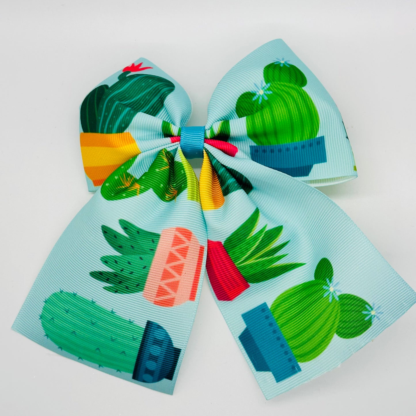 Sailor Bow: cacti